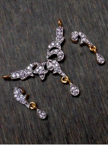 CZ Pendant With Earrings